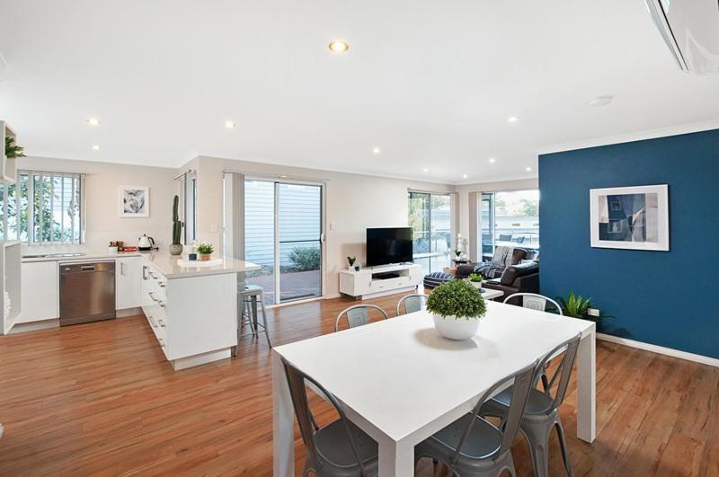 Holiday home Forest View Dunsborough
